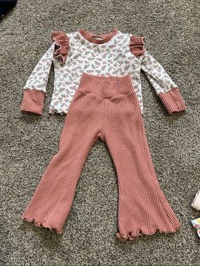 Kids Ribbed Flare Bottoms in Dusty Rose
